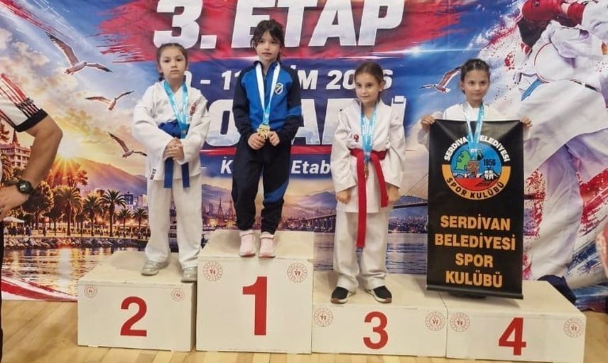 Kartepe Belediyespor minik yıldızlarda 18 madalyayla öne çıktı