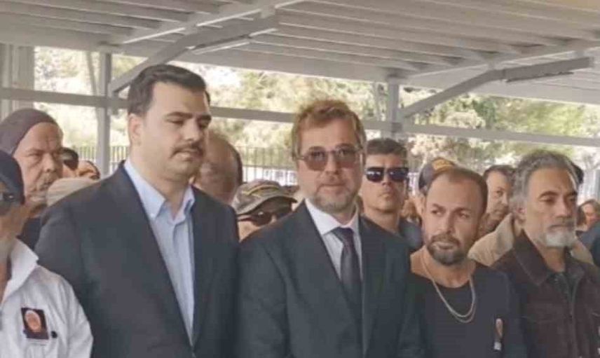Aile ve dostlarıyla uğurlandı: Mevlan Düzyatan İzmir'de toprağa verildi