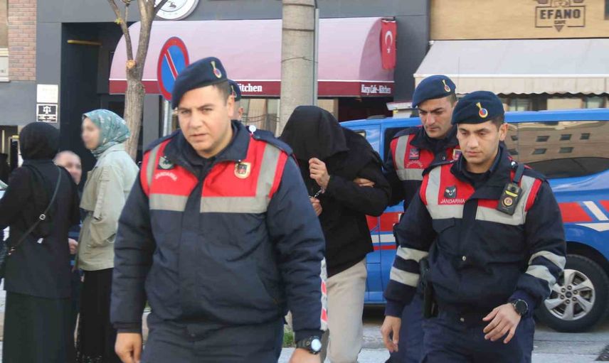 Odunpazarı'nda jandarmadan kenevir ve ruhsatsız silah operasyonu
