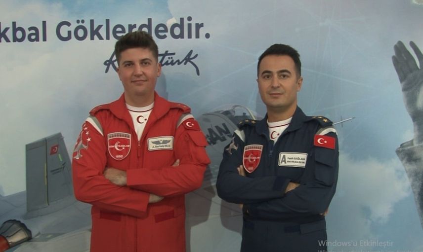 Gökyüzünde millî ritim: Türk Yıldızları Şanlıurfa semalarında TEKNOFEST'i büyüledi