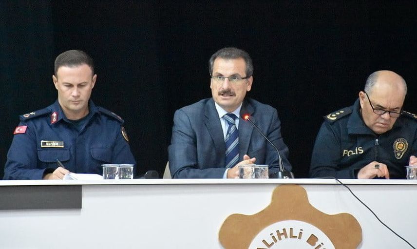 Salihli'de mevsimlik işçilerin çalışma ve yaşam koşulları için kurumlar bir araya geldi