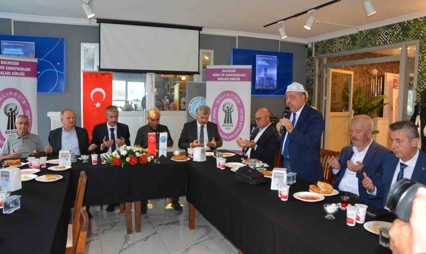 Balıkesir esnafı ahiliği lokmayla yaşattı