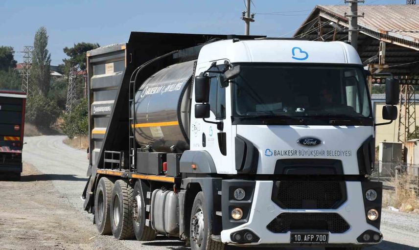 Savaştepe sanayi yolu yenilendi, esnaf rahat nefes aldı