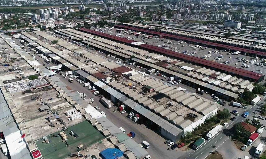 Antalya'nın temmuz hal endeksinde sebze fiyatları öne çıktı