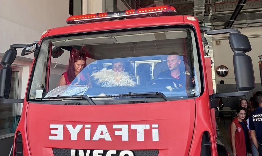 Çankırı'da gençlere itfaiyecilik mesleği uygulamalı olarak tanıtıldı