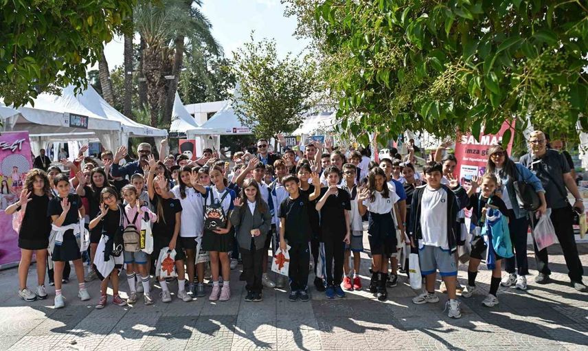 Kültürpark’ta İZKİTAP-8: kuşakları buluşturan söyleşiler ve hatıratlar