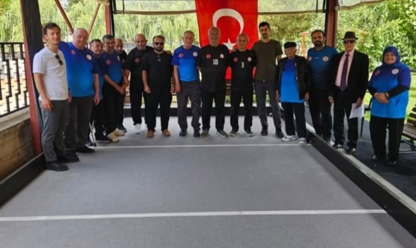 Bilecik huzurevi sakinleri boccede dostluğu ve galibiyeti paylaştı