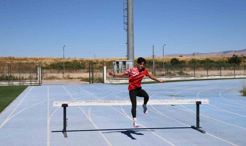 Köyden piste, berivanlıktan madalyaya: Elif Çelik'in hedefi Senegal