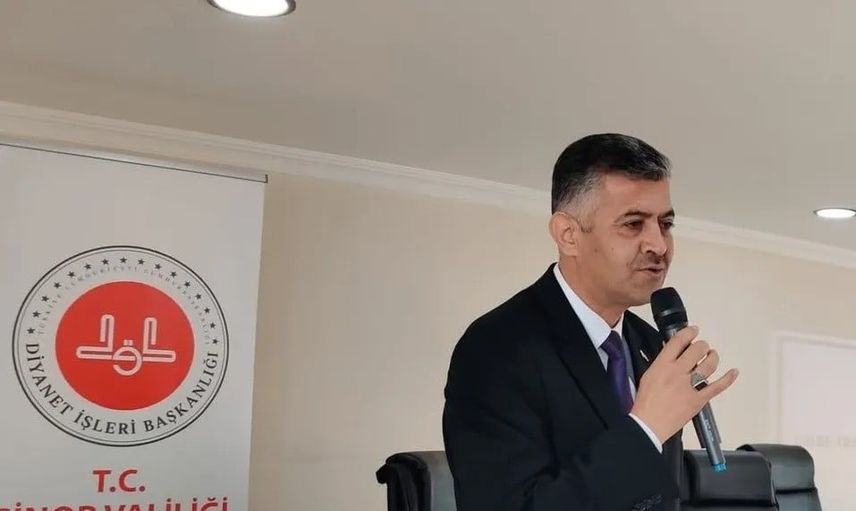 Sinoplu adaylara manevî ve teknik rehberlik için umre semineri
