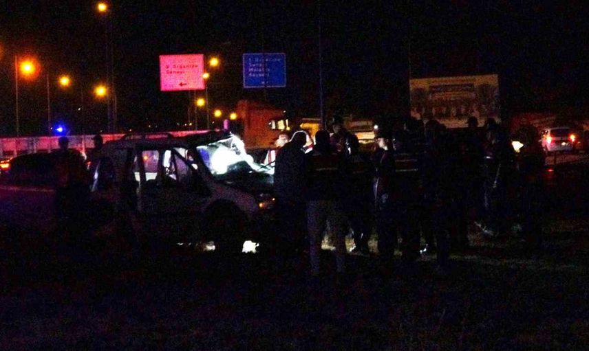 Malatya'da kavşağın görüntüsü: otobüs içi kamera çarpışmayı kaydetti