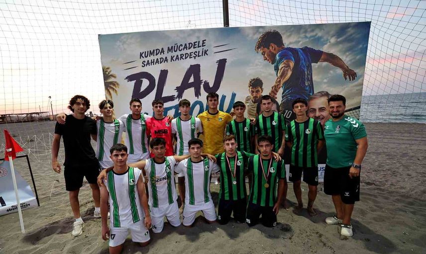 Kumsalda 16 takım sahne alıyor: Kocaali'de plaj futbolu şampiyonası