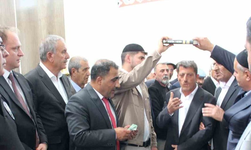 Barışla son: Bulanık'ta Kırdar ve Gül aileleri husumeti bitirdi