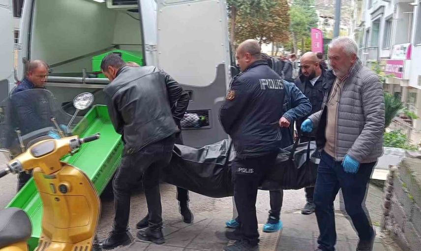 Amasya'da kilitli odada bulunan 16 yaşındaki öğrencinin ölümü soruşturuluyor
