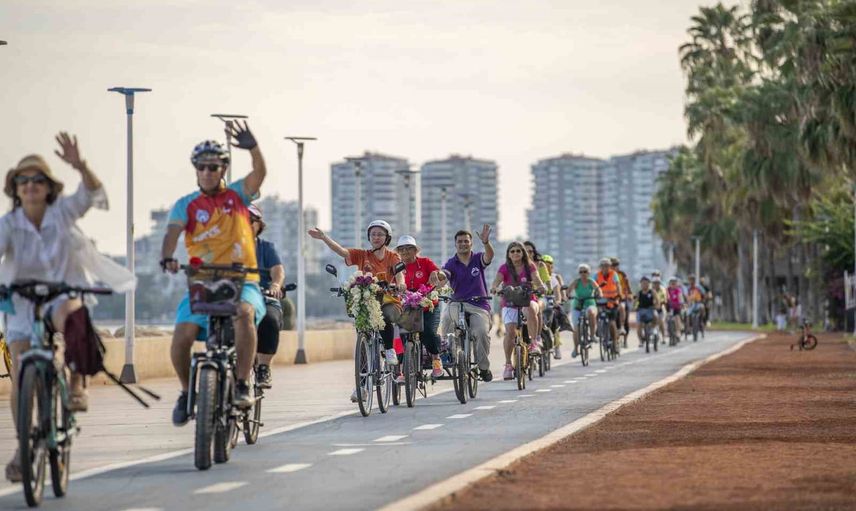 Mersin'de pedal ve tornavida: bisikletseverlere güvenli sürüş ve bakım eğitimi
