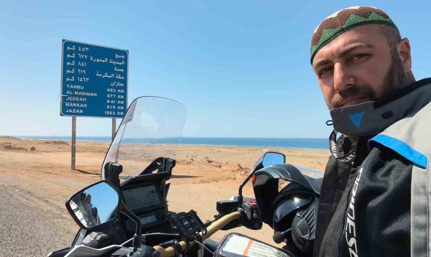 Motosikletiyle Samsun'dan Mekke'ye giden adliye çalışanının 22 günlük yalnız yolculuğu