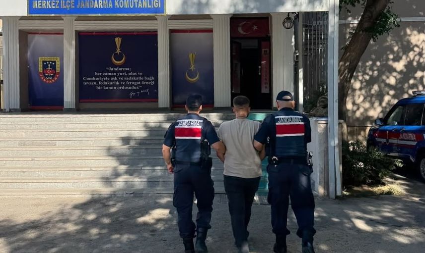 Kırıkkale'de kontrolde 539 sentetik ecza hapı bulundu, sürücü cezaevine gönderildi