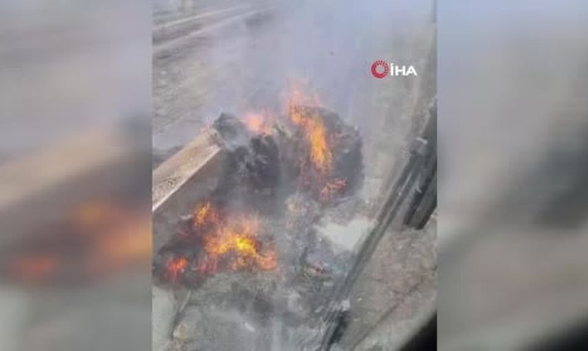 Tekirdağ Yenice'de anız yangını 250 dönüm arazi ve yaklaşık 100 saman balyasını tahrip etti