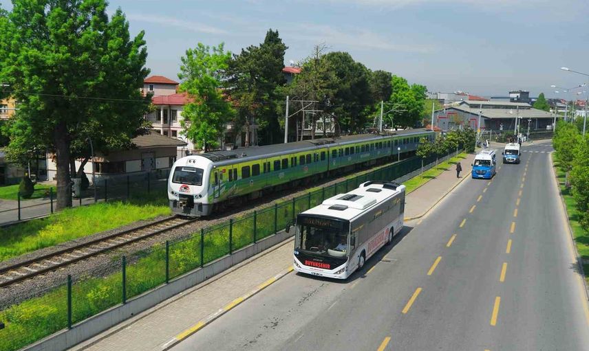 Sakarya'da 30 ağustos'ta ADARAY, Metrobüs ve otobüsler gün boyu ücretsiz