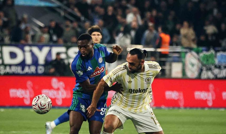 Üç büyükler haftayı kazanırken Göztepe, Eyüpspor'u farklı geçti