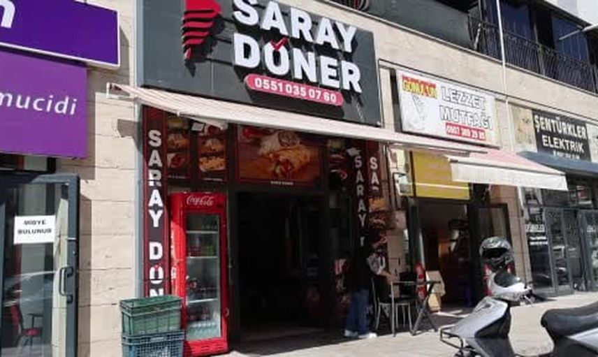 Elazığ'da iki çocuk annesi girişimci döner tezgahının başında