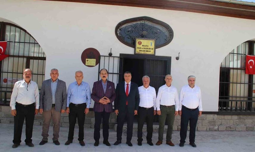 Malatya'da ahilik haftasında esnafın kalıcı iş yeri beklentisi