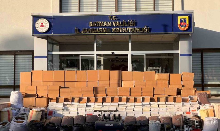 Çay Mahallesi'nde üretime dönük kaçak malzeme ele geçirildi