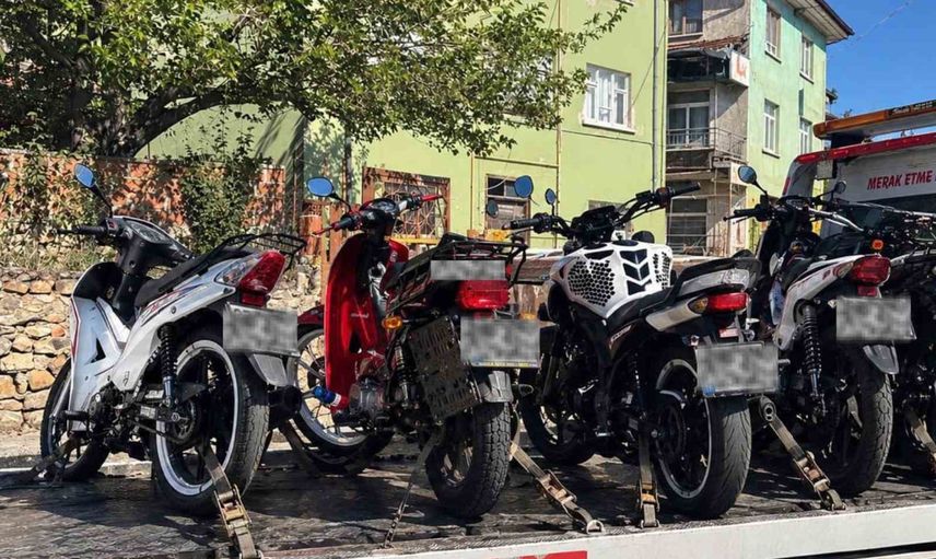 Denetimde gözler yollardaydı: Kastamonu'da 388 araç kontrol edildi, 256 ceza