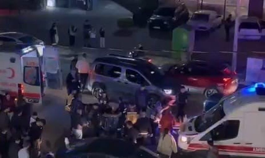 Sollama iddiası: İnegöl'de motosiklet önce otomobile sonra park halindeki araca çarptı