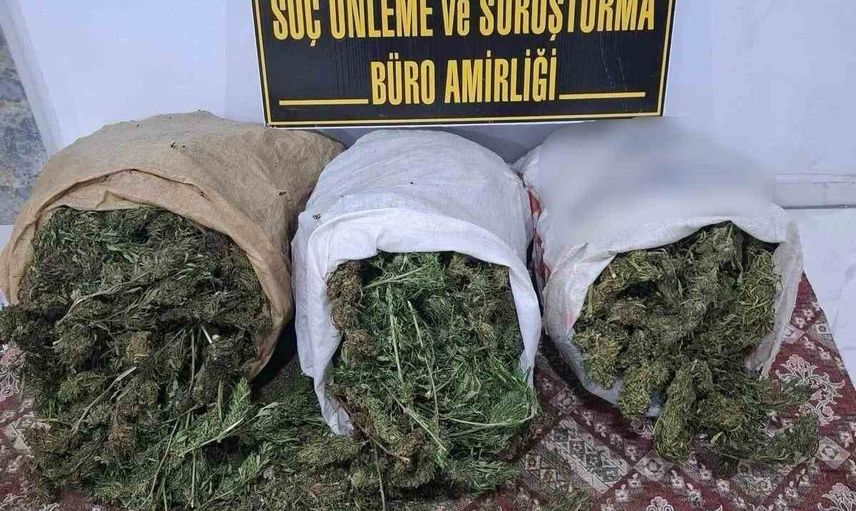 Konya'da koordineli narkotik operasyonunda 4 kişi tutuklandı