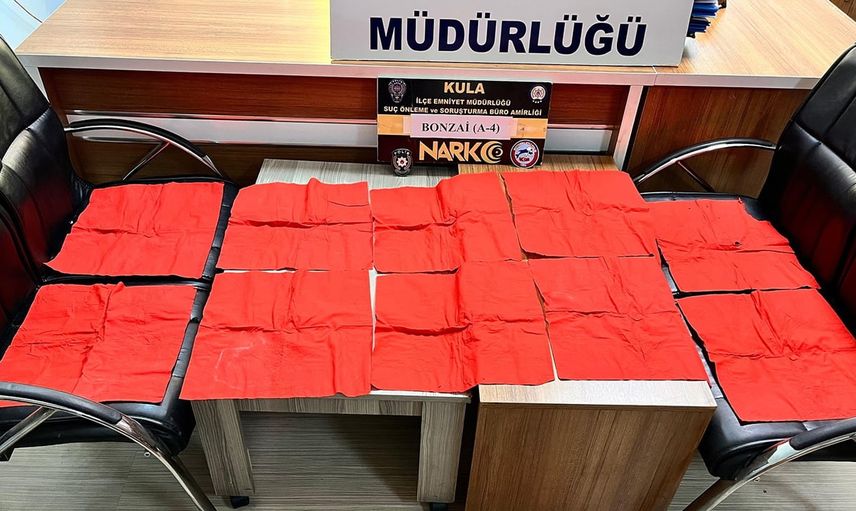 Kula'da uyuşturucu operasyonu: 65 bin içimlik bonzai ele geçirildi, biri tutuklandı