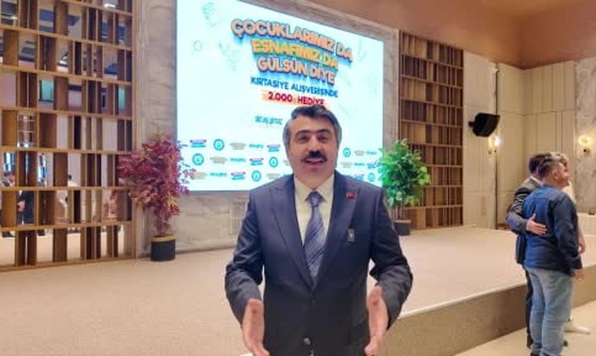 Yıldırım'da öğrenciler ve esnaf için kapsamlı kırtasiye desteği
