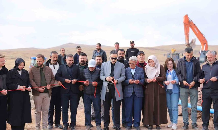 Esnemez'e 25 yıl sonra içme suyu: 21 kilometrelik isale hattı devreye girdi