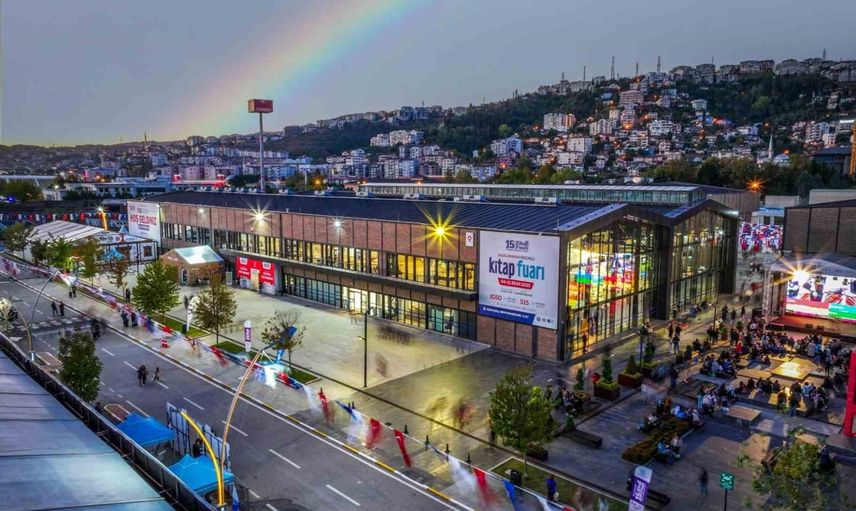 kocaeli'de nadir edebiyat eserleri müzayedede