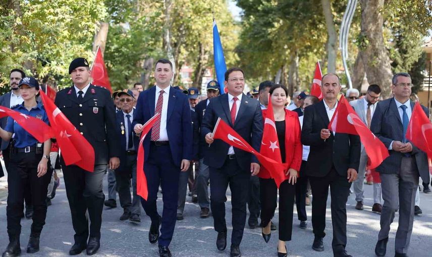 Sındırgı’da kuvayı milliye ruhu ve kültürler kardeşliğiyle 104. yıl coşkusu