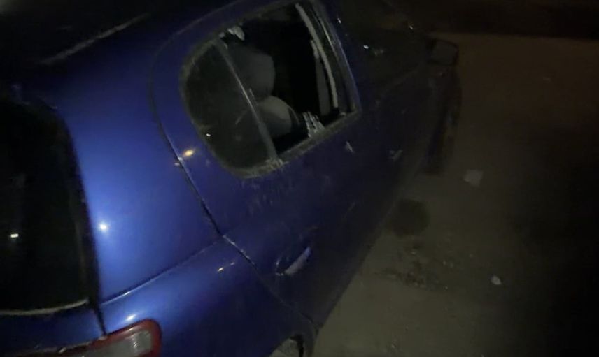 Gece yarısı kaldırım taşlarıyla araçlara zarar veren üç şüpheli Lüleburgaz'da yakalandı
