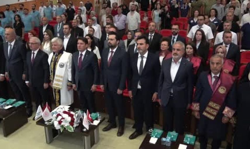 Van’da SBÜ eğitim atılımıyla yeni akademik yılını belgelerle açtı