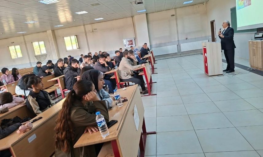 Pasinler'de cumhuriyete giden yolun izleri ve Erzurum'un rolü