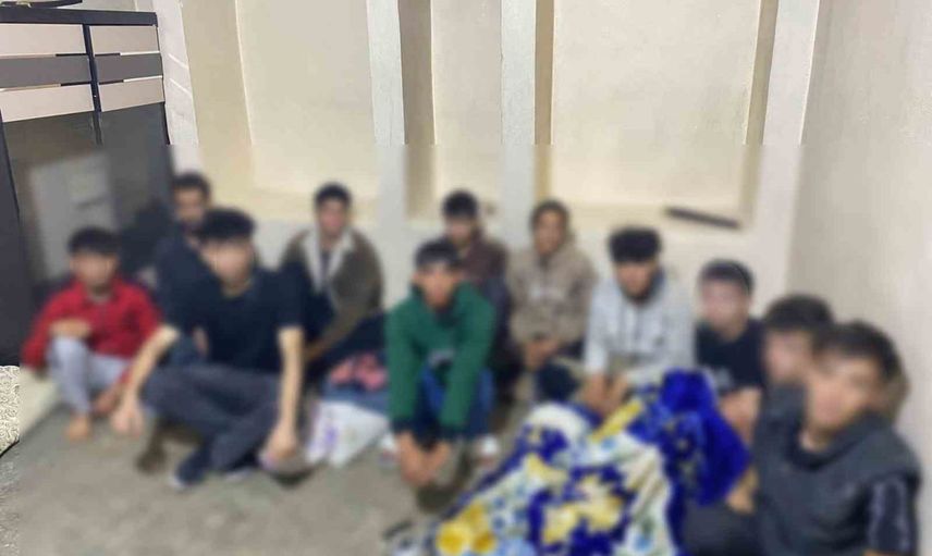 Sınırı geçmeye çalışırken yakalandılar: Şanlıurfa'da 61 düzensiz göçmen