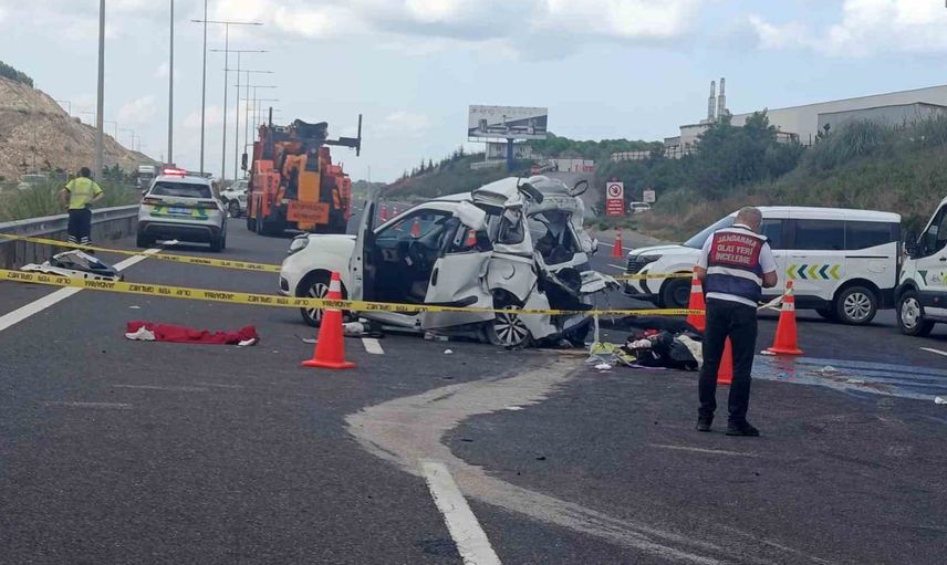 Sarıyer'de PTT kamyonunun arkadan çarpması: iki ölü, altı yaralı