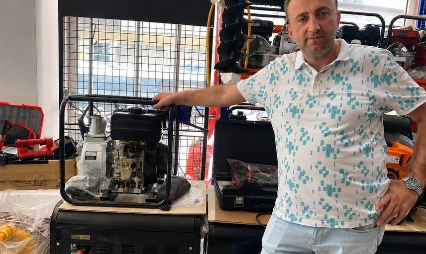 Çarşamba'da tarlaları kurutan sağanak su motoru satışlarını hareketlendirdi
