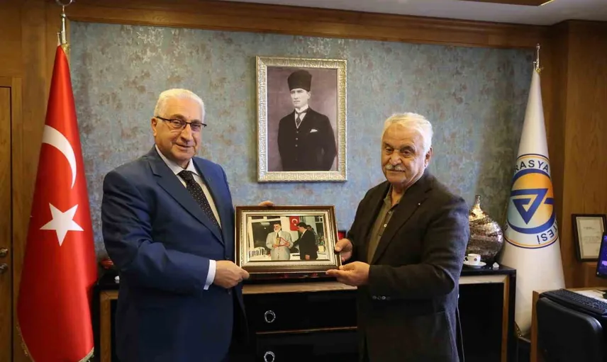 Üniversitede iki kuşağın buluşması: Aydın'dan Yıldız'a anlamlı ziyaret