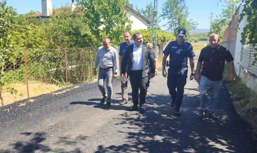 Saraydüzü'nde engellinin evine kadar asfaltla erişim sağlandı