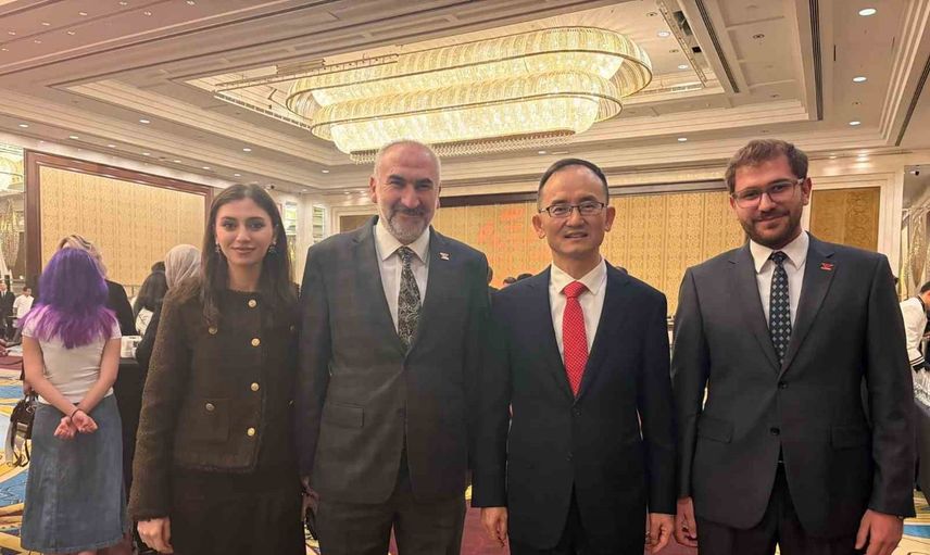 İhsan Beşer Ankara'daki Çin resepsiyonunda diplomasi temasları gerçekleştirdi