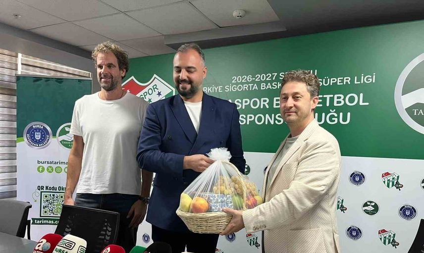 Bursaspor sponsorlukla güçleniyor: şort ve tribün isimleri Tarım ve Peyzaj A.Ş.'ye verildi