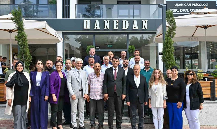 Valilikte sabah buluşması: muhtarlarla mahalle gündemi masaya yatırıldı