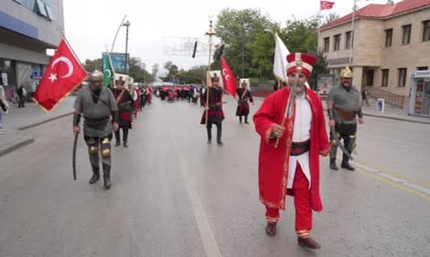 Erzurum'da gaziler için birlik yürüyüşü ve anma töreni