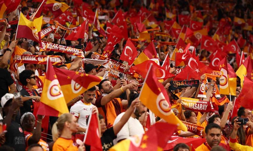 Galatasaray ile Göztepe arasında temkinli başlangıç