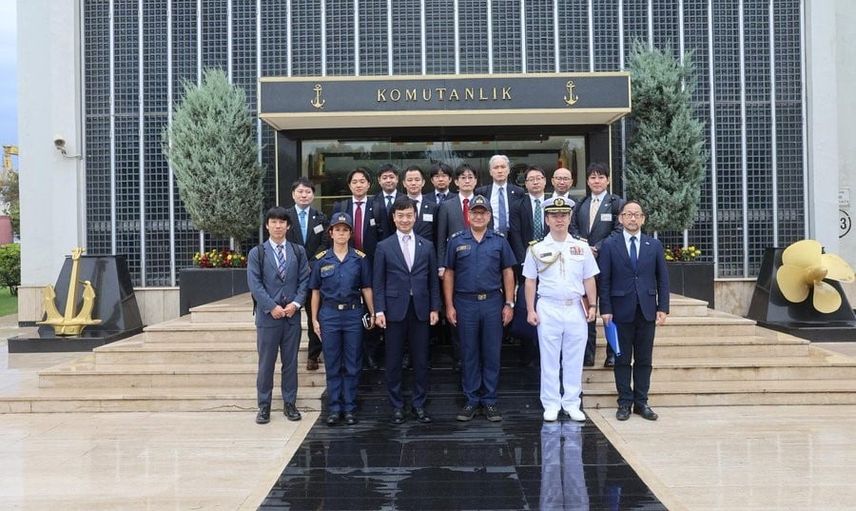 Japonya parlamentosu heyeti savunma iş birliği için İstanbul Tersanesi Komutanlığında inceleme yaptı