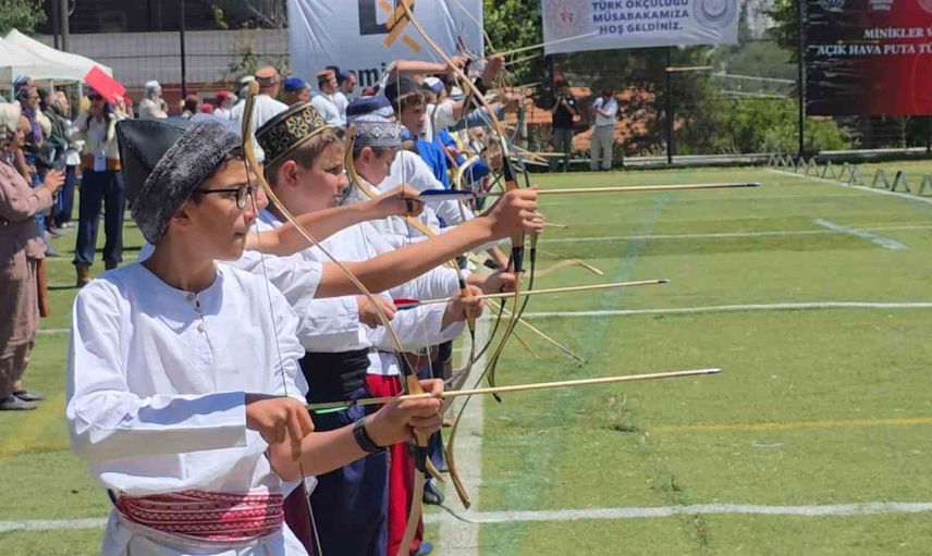Kütahya ok meydanı'nda 490 sporcu tarihle yarışıyor