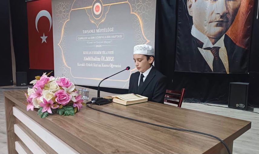 Tavşanlı'da camiler sosyal hayatın odağı olarak ele alındı